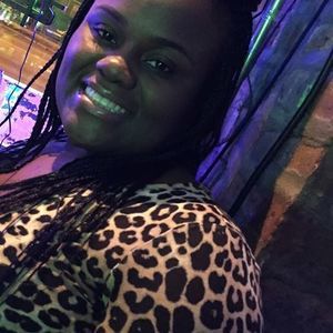 Meet your Posher, Sharon